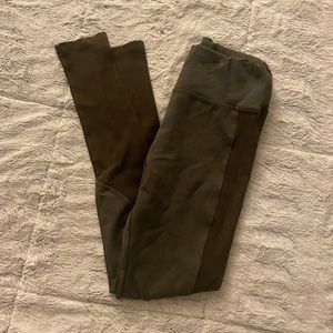 Fransecas olive green leggings